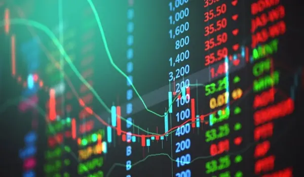 Featured Image of Godrej Properties Stock Slips 2% Amid Sector Weakness, Long-Term Outlook Positive